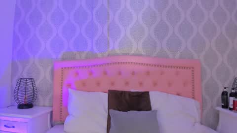 Snapshot of onlygia chatting on 28, 9, 2025 Only online show from 28, 9, 2025