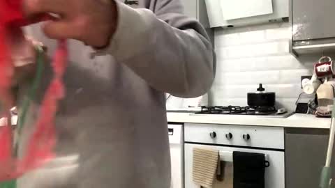 onlyloveyoutwice2016 online show from 2, 10, 2025