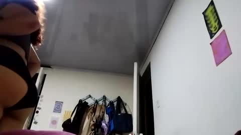 Sara Lee online show from 21, 9, 2025