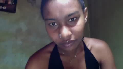 Snapshot of oolyette chatting on 15, 11, 2025 oolyette online show from 15, 11, 2025