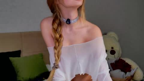 Ophelia online show from 16, 4, 2026