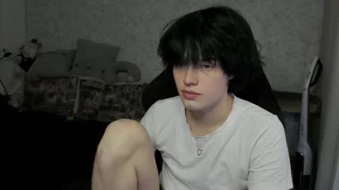 Bella and John online show from 16, 12, 2025