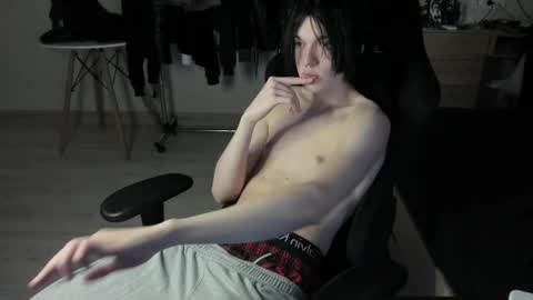 Bella and John online show from 1, 6, 2026