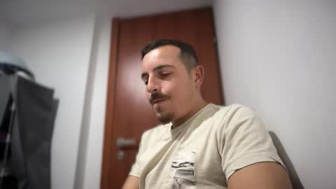 or online show from 22, 11, 2025