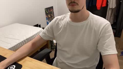 Snapshot of orders19 chatting on 27, 11, 2025 Woody online show from 27, 11, 2025