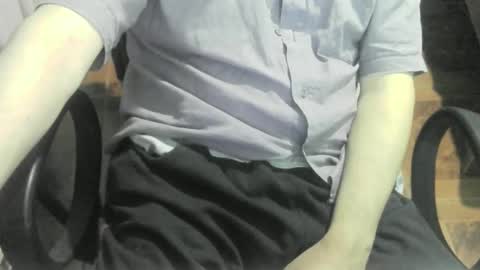 Snapshot of ore_cam chatting on 12, 2, 2025 Ore online show from 12, 2, 2025