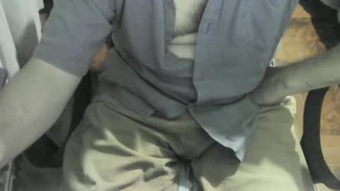 Snapshot of ore_cam chatting on 1, 3, 2025 Ore online show from 1, 3, 2025