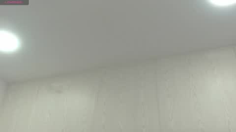 Miss Guzman  online show from 27, 2, 2025