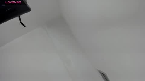 Miss Guzman  online show from 6, 10, 2025