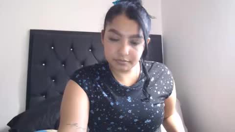 Snapshot of oriana_ston chatting on 10, 2, 2026 oriana_ston online show from 10, 2, 2026