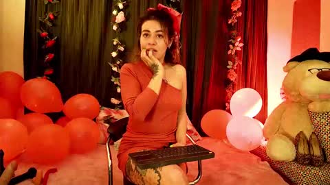 Snapshot of oriana_thomson2 chatting on 14, 2, 2025 Oriana online show from 14, 2, 2025