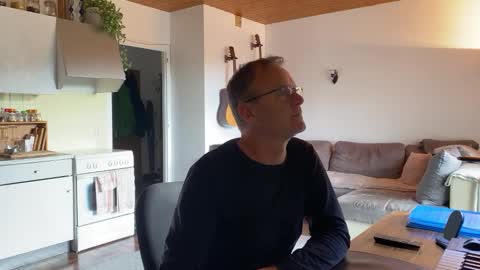 Snapshot of orimalike chatting on 2, 12, 2024 orimalike online show from 2, 12, 2024