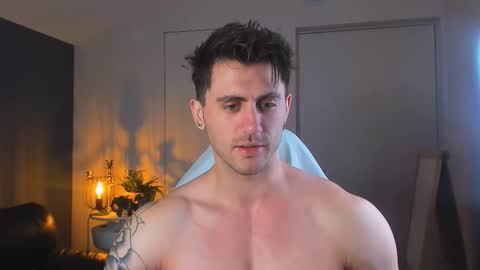 Snapshot of oscar_miller_ chatting on 19, 10, 2025 Oscar online show from 19, 10, 2025