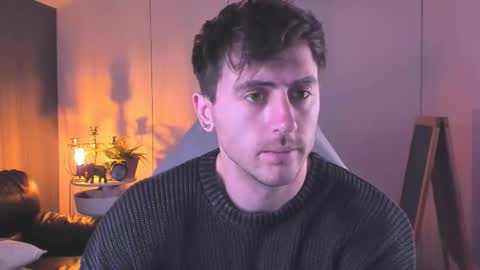 Snapshot of oscar_miller_ chatting on 9, 11, 2025 Oscar online show from 9, 11, 2025