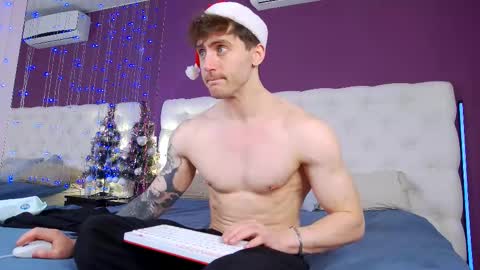 Snapshot of oscar_miller_ chatting on 18, 12, 2025 Oscar online show from 18, 12, 2025