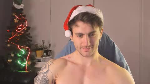 Snapshot of oscar_miller_ chatting on 20, 12, 2025 Oscar online show from 20, 12, 2025