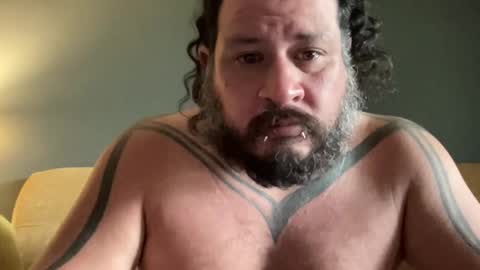 Snapshot of oscar_valentine chatting on 1, 5, 2026 oscar_valentine online show from 1, 5, 2026