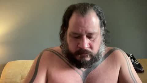 Snapshot of oscar_valentine chatting on 4, 5, 2026 oscar_valentine online show from 4, 5, 2026
