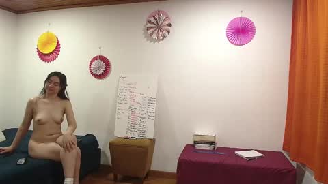 Snapshot of osiris_seduction chatting on 12, 12, 2024 Angie Daniela online show from 12, 12, 2024