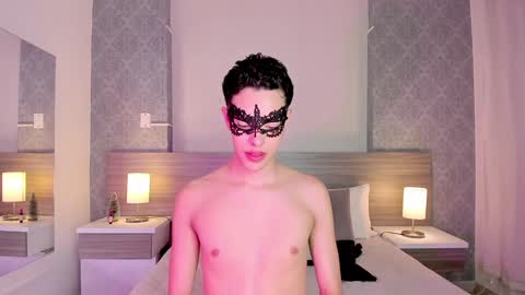 Snapshot of osirismansour chatting on 23, 12, 2024 Osirismansour online show from 23, 12, 2024