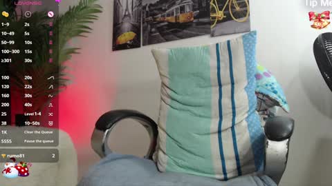 Snapshot of oso_gael chatting on 8, 12, 2024 Bear Gael online show from 8, 12, 2024