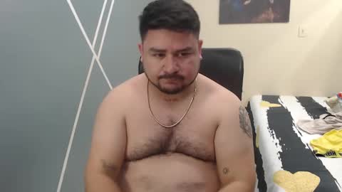 Snapshot of oso_gael chatting on 22, 1, 2025 Bear Gael online show from 22, 1, 2025