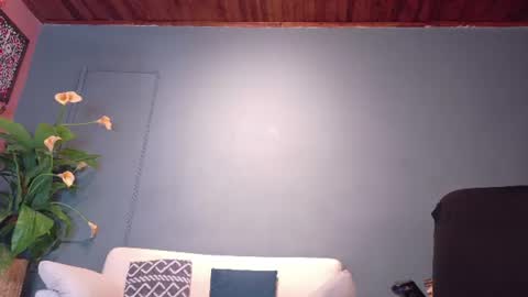 Snapshot of ostbot chatting on 18, 7, 2026 ostman online show from 18, 7, 2026