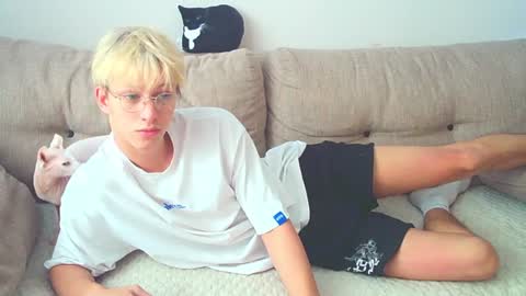 Ostin online show from 6, 12, 2024