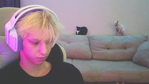 Ostin online show from 23, 12, 2024