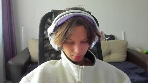 Ostin online show from 6, 11, 2025