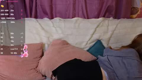 Snapshot of ottiliealdridge chatting on 1, 3, 2025 Mia online show from 1, 3, 2025