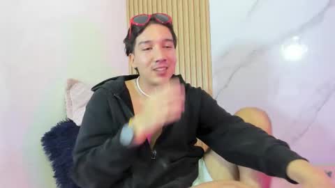 Snapshot of otto_andrew chatting on 1, 2, 2026 Otto Andrew online show from 1, 2, 2026