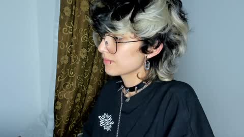 Snapshot of ottoyan_ chatting on 17, 12, 2024 Otto 3 online show from 17, 12, 2024