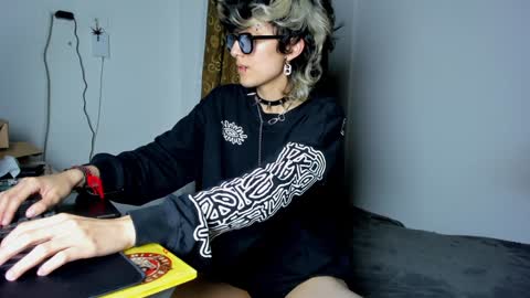 Snapshot of ottoyan_ chatting on 17, 12, 2024 Otto 3 online show from 17, 12, 2024