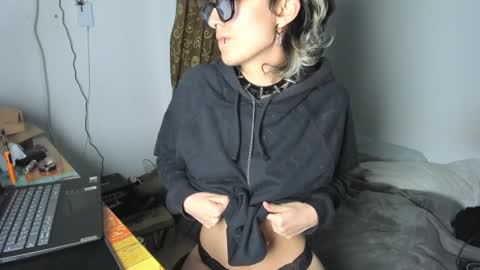 Snapshot of ottoyan_ chatting on 18, 12, 2024 Otto 3 online show from 18, 12, 2024