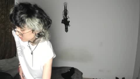 Snapshot of ottoyan_ chatting on 22, 2, 2025 Otto 3 online show from 22, 2, 2025