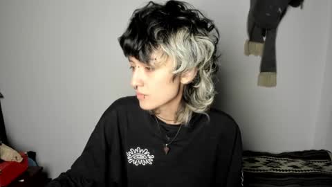 Snapshot of ottoyan_ chatting on 5, 3, 2025 Otto 3 online show from 5, 3, 2025