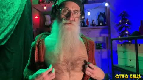 Snapshot of ottozeus chatting on 2, 12, 2024 Otto Zeus online show from 2, 12, 2024