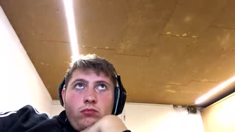 outflayd online show from 6, 11, 2025