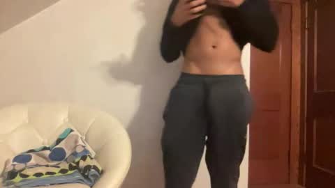 Snapshot of outofhisleague_ chatting on 2, 4, 2026 outofhisleague_ online show from 2, 4, 2026