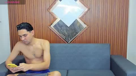 owen_mccarthy online show from 27, 12, 2024