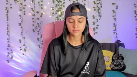 Snapshot of owenfoxx1 chatting on 13, 11, 2025 Owen foxx online show from 13, 11, 2025