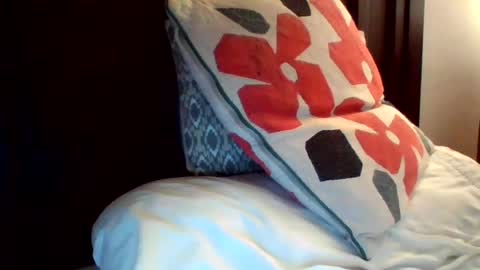 Snapshot of owensir chatting on 6, 8, 2026 owensir online show from 6, 8, 2026