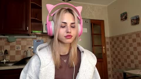 Eva online show from 9, 5, 2026