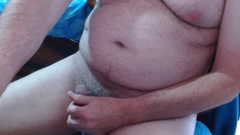 Snapshot of ozzieozzieoi chatting on 17, 9, 2025 HairyolOz online show from 17, 9, 2025