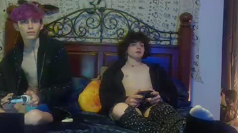 Snapshot of p4ant0m chatting on 3, 10, 2025 P4ANT0M online show from 3, 10, 2025
