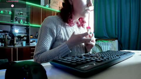 Ella online show from 2, 2, 2025