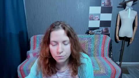 Ella online show from 7, 11, 2025