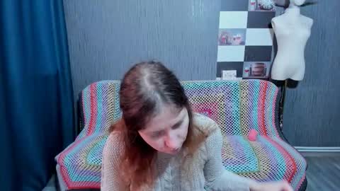 Ella online show from 10, 3, 2026