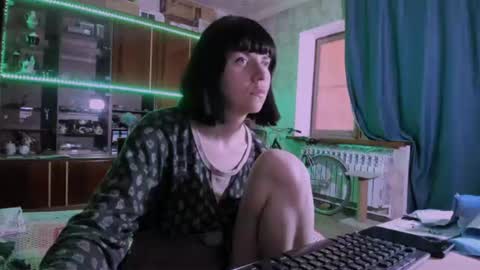 Snapshot of pa1e_pr1ncess chatting on 28, 6, 2026 Ella online show from 28, 6, 2026